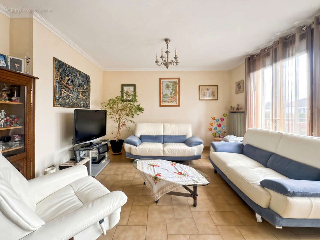 Maison à SAINT-VRAIN