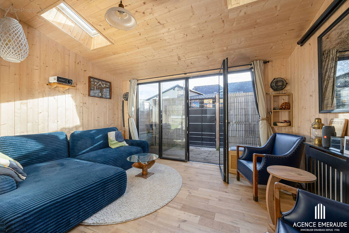 Maison à LA RICHARDAIS