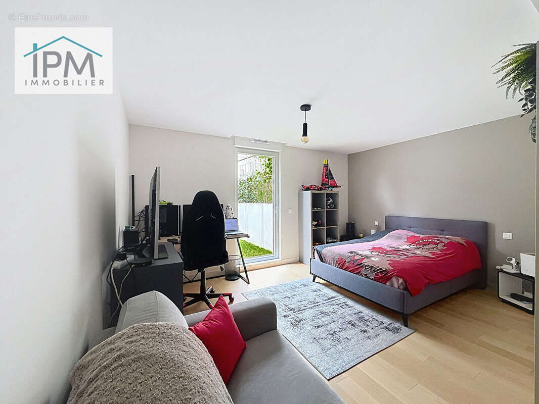 OBERNAI - Appartement 4 pièces récent avec terrasses, garage et belles prestations - photo 4