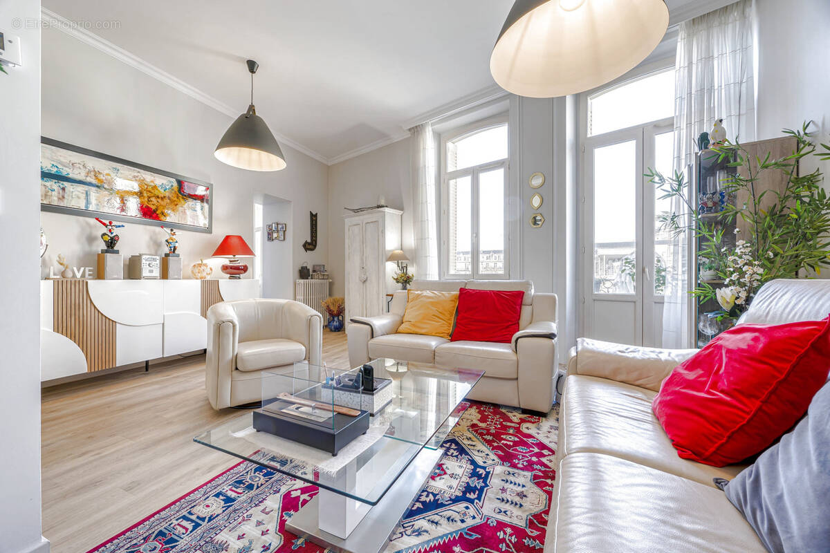Appartement à AIX-LES-BAINS