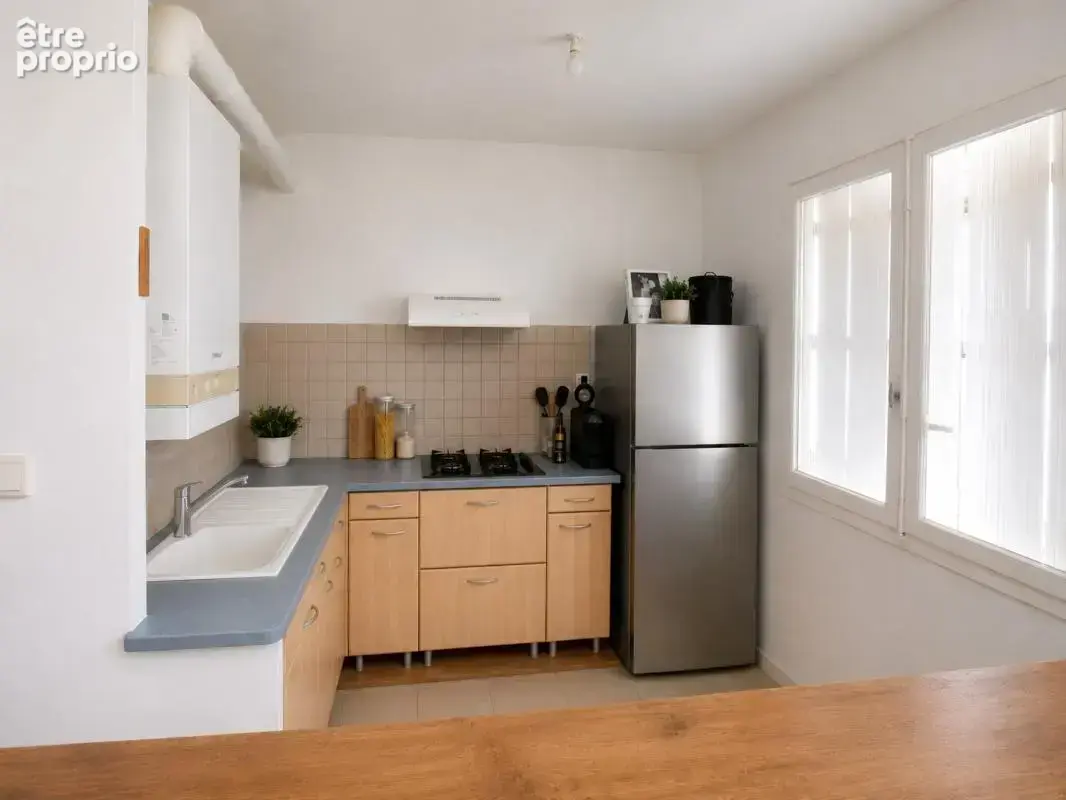 Appartement rez-de-chassée T2-  proche Gare Angoulême - photo 2