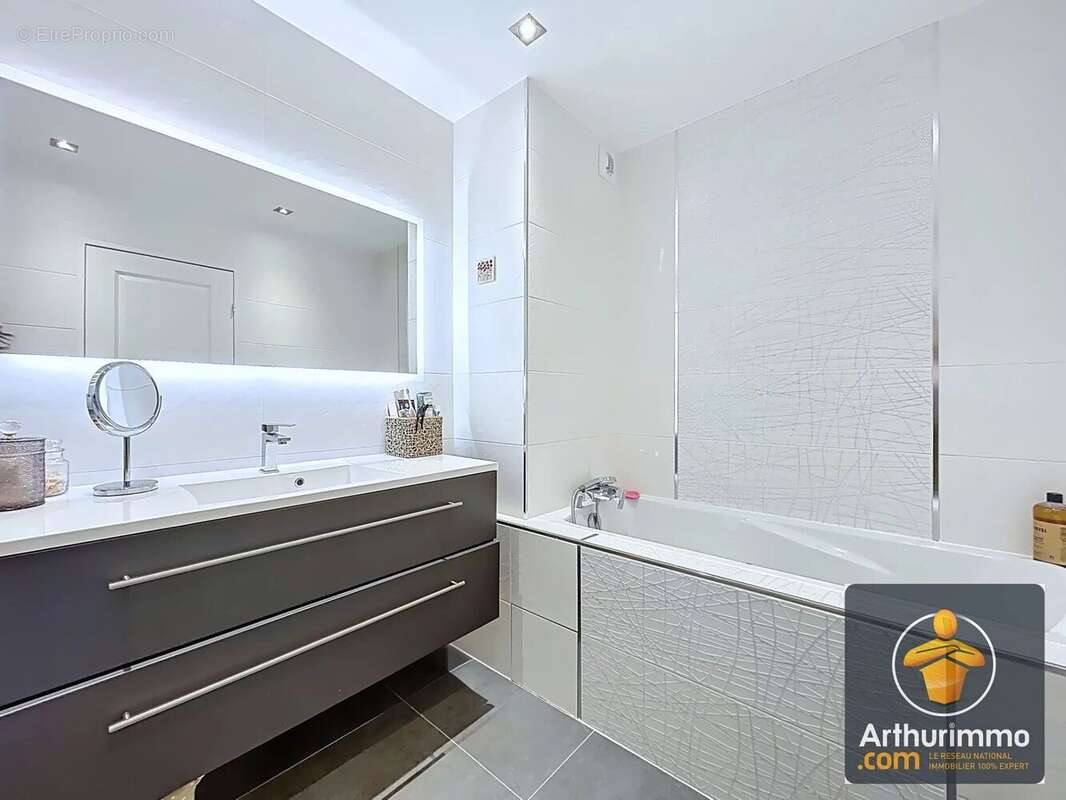 Appartement à YERRES