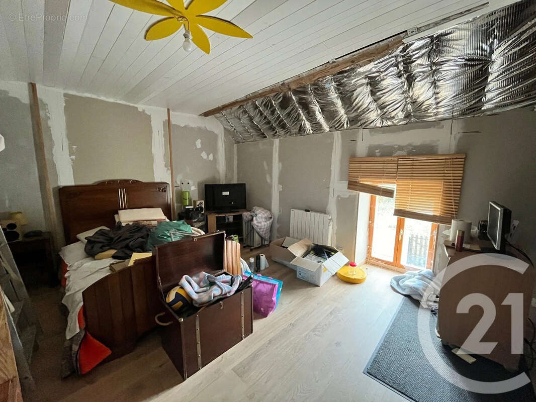Maison 118 m² à Entrains-Sur-Nohain  - photo 15