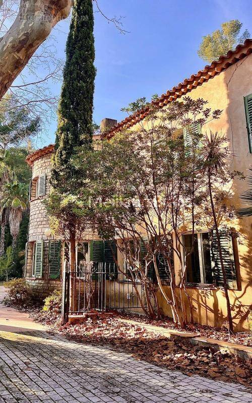 Maison à SANARY-SUR-MER