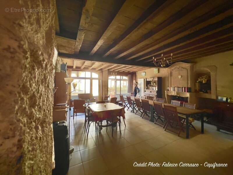 Maison à MONTAIGUT