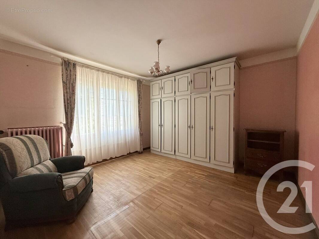 Maison à CLOYES-SUR-LE-LOIR