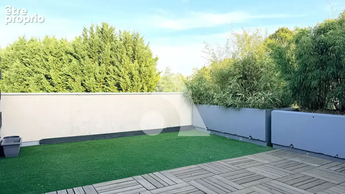 Photo Appartement à Saulx-Les-Chartreux au prix de 219 000€