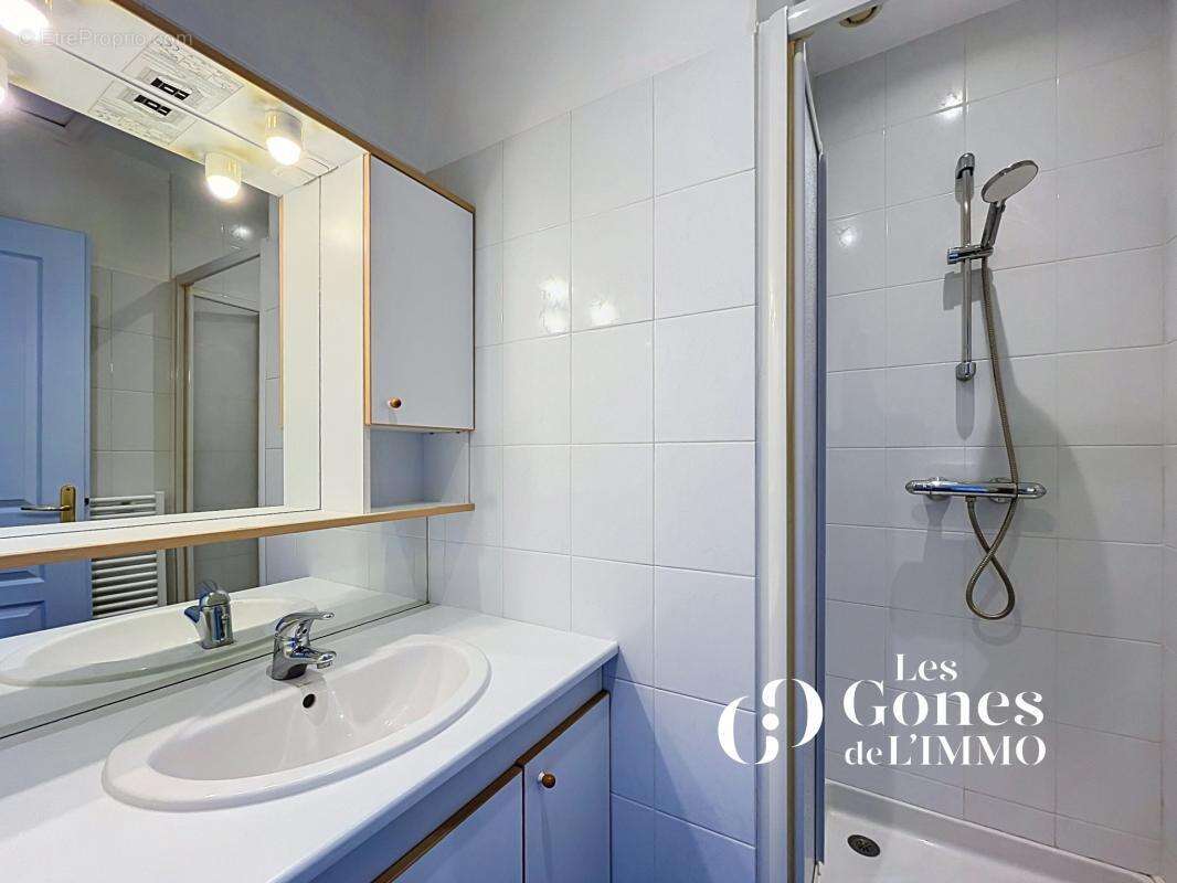 Maison familiale de 130 m2 sur 1 100 m2 de terrain avec pisc - photo 7