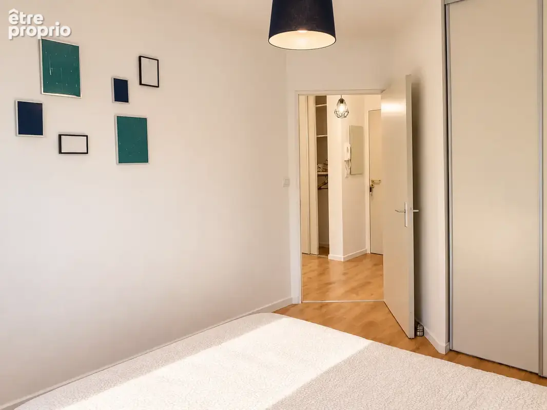 Appartement avec Balcon et Garage proche rempart - photo 5