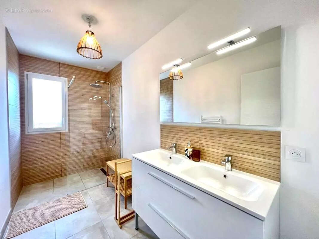 Maison à PREFAILLES