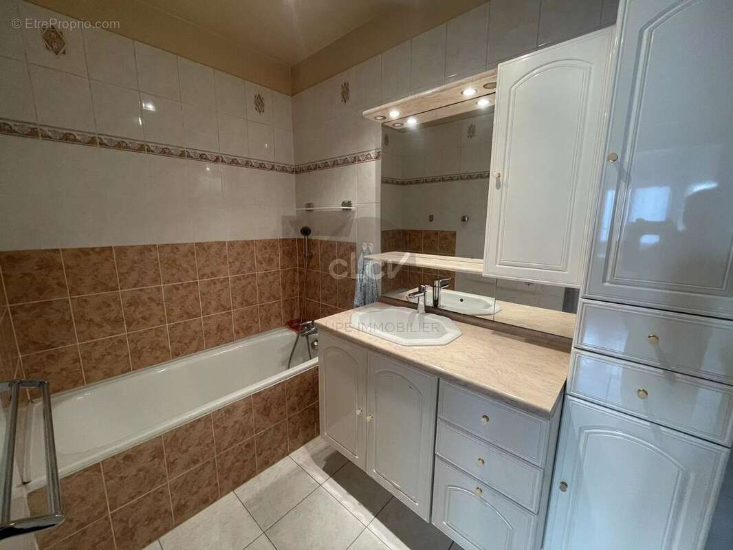 Appartement à LYON-7E