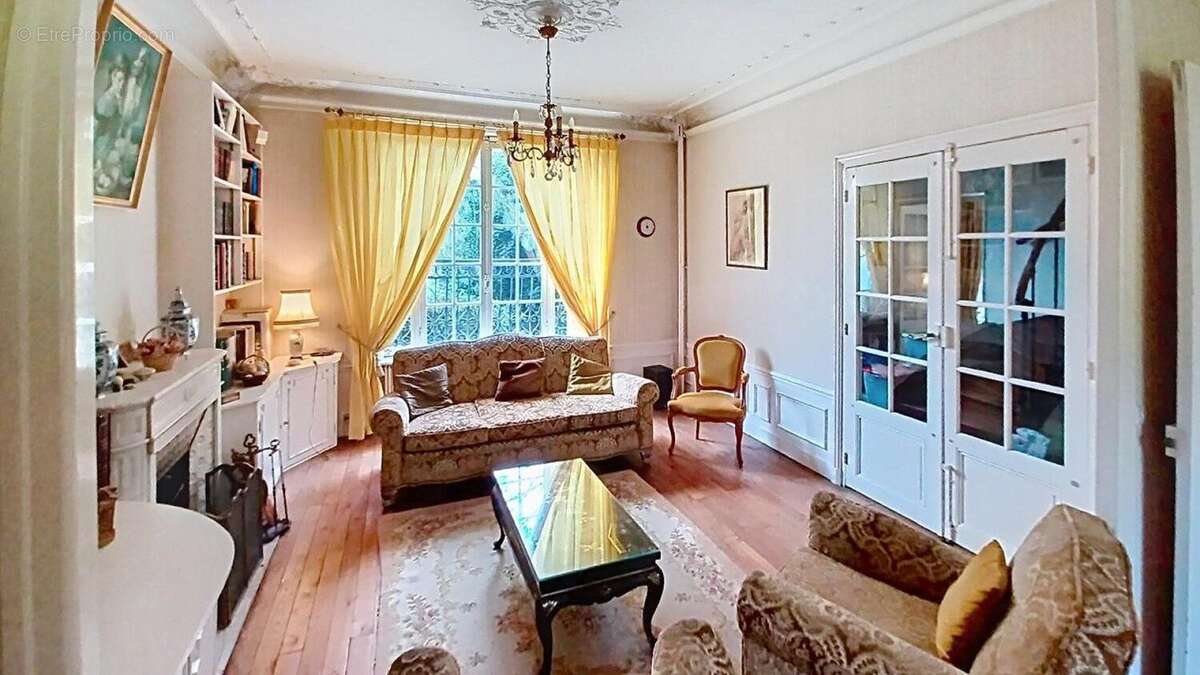 Photo 3 - Maison à SAINT-REMY-LES-CHEVREUSE