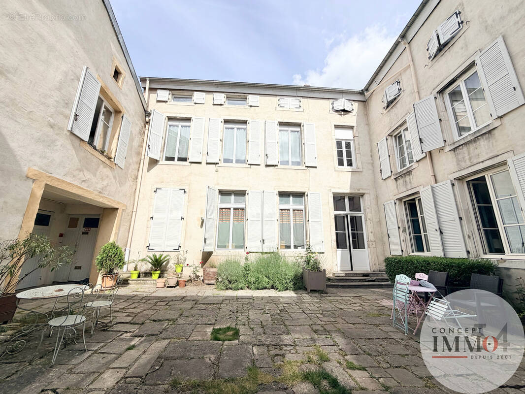 Appartement à TOUL