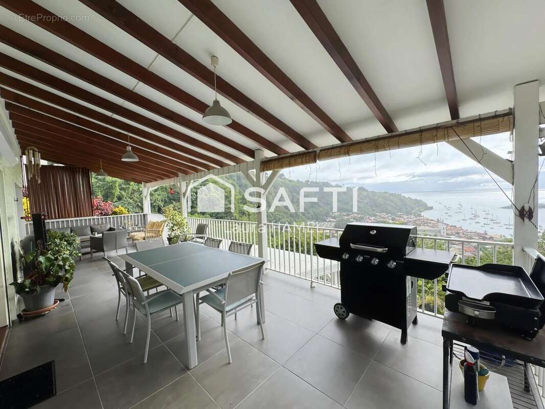 Photo 2 - Maison à SAINT-PIERRE