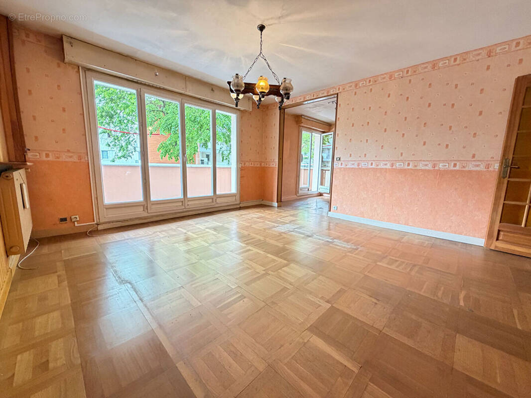 Appartement à EVRY