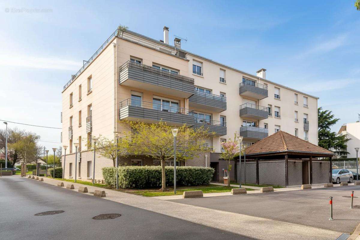 Appartement à NEUILLY-SUR-MARNE