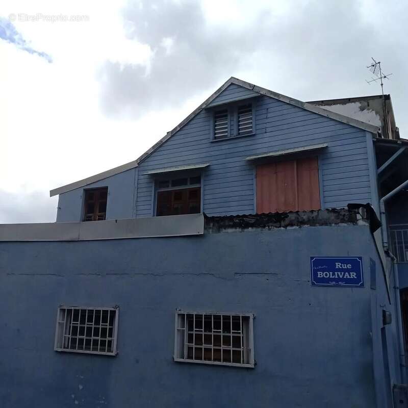 Maison à FORT-DE-FRANCE