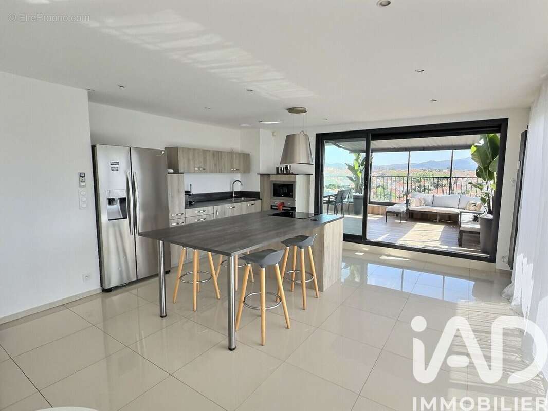 Photo 6 - Appartement à MARSEILLE-12E