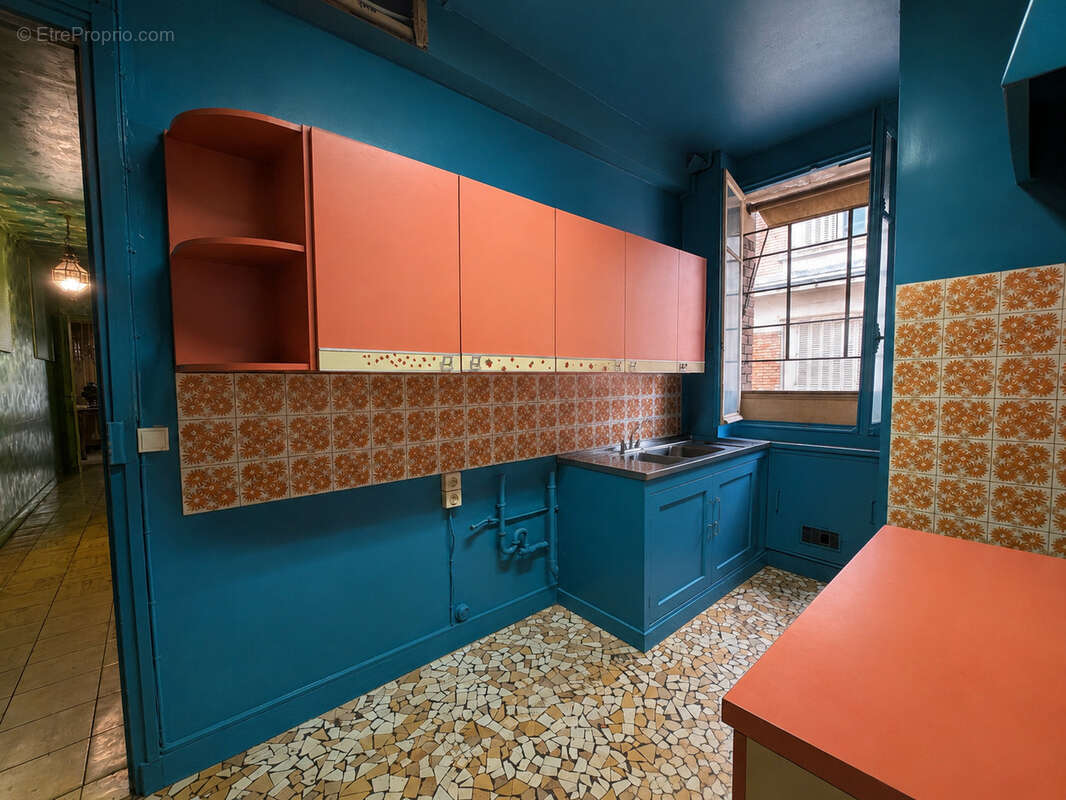 Appartement à PARIS-11E