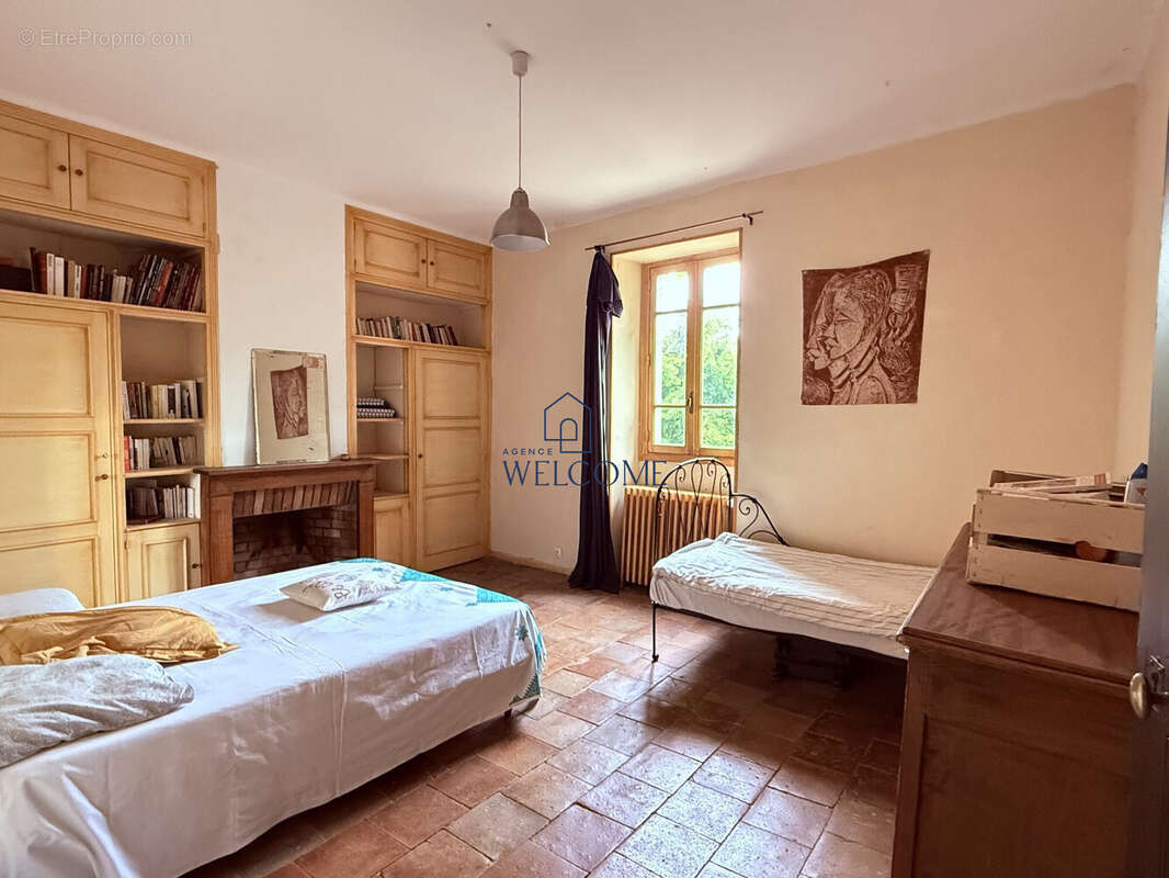 Maison à SAINT-CHRISTOL-LES-ALES