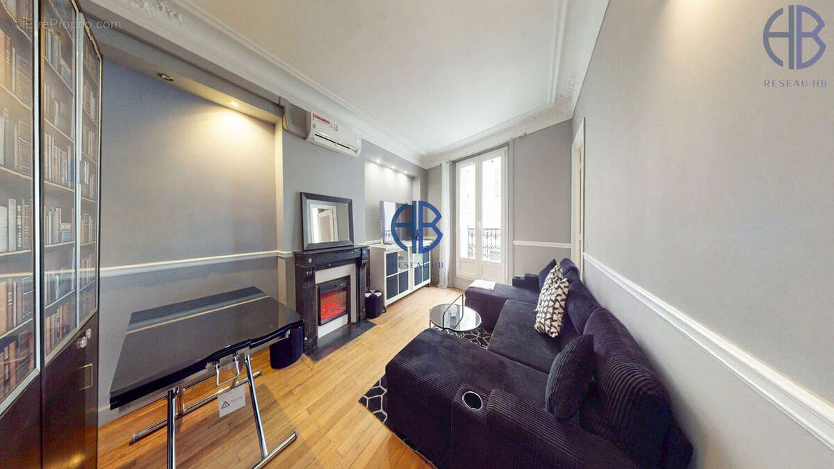 Appartement à PARIS-19E