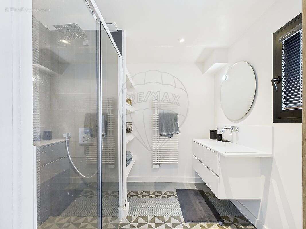 Maison à VAUX-SUR-MER