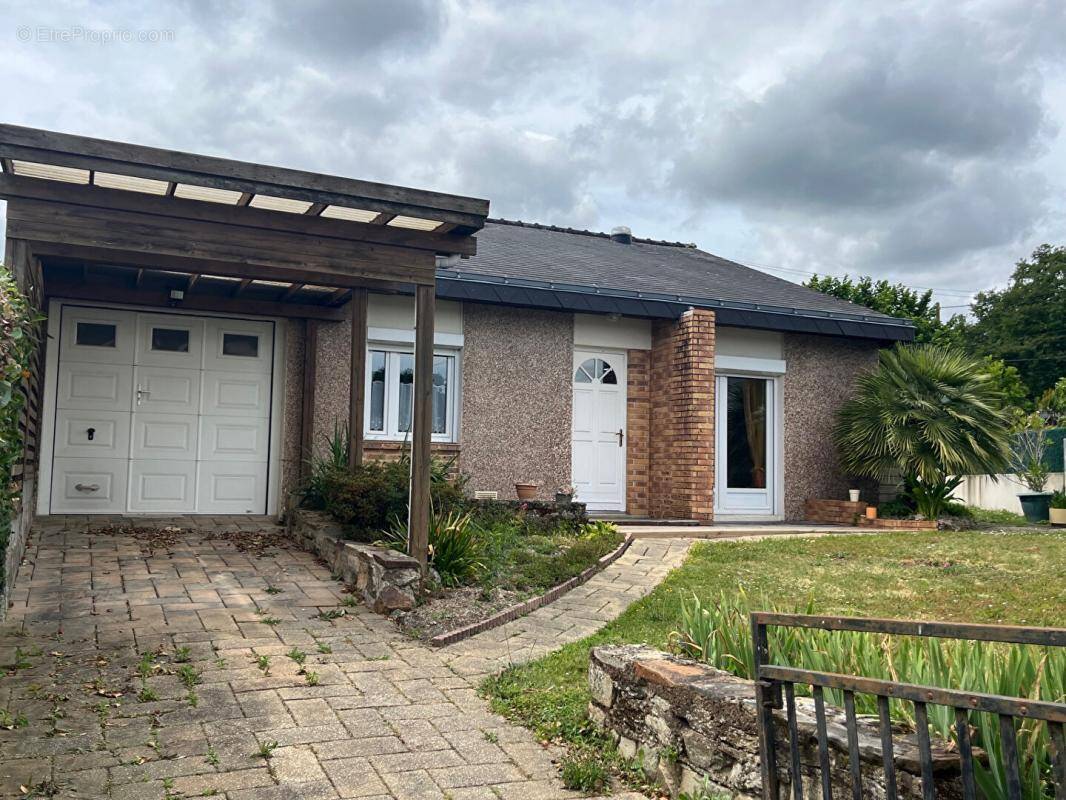 Maison à LA CHAPELLE-SUR-ERDRE