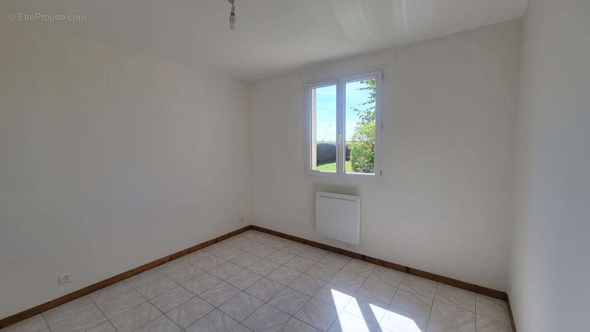 Maison à BRAY-SUR-SEINE