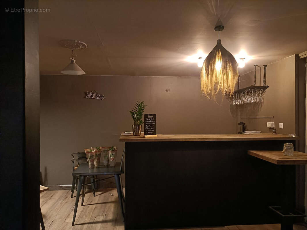 Commerce à FRONTIGNAN