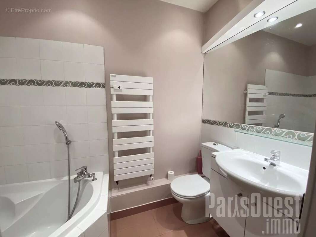 Appartement à SEVRES