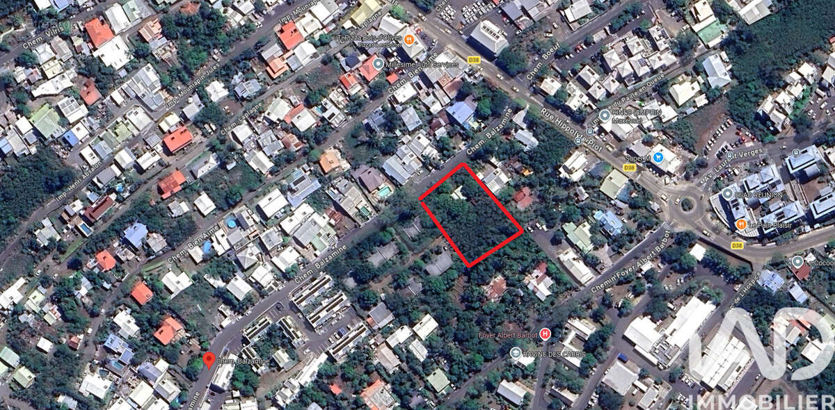 Photo 3 - Terrain à LE TAMPON