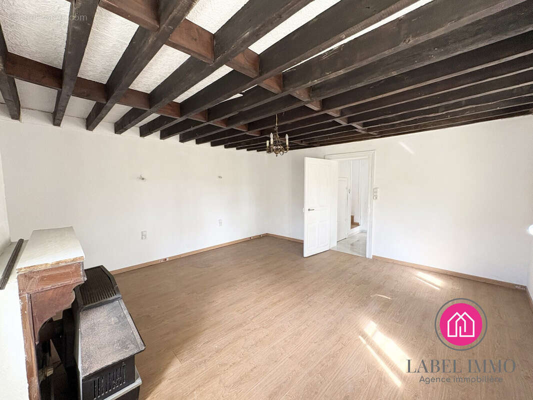 Maison à SAINT-VAAST-EN-CAMBRESIS