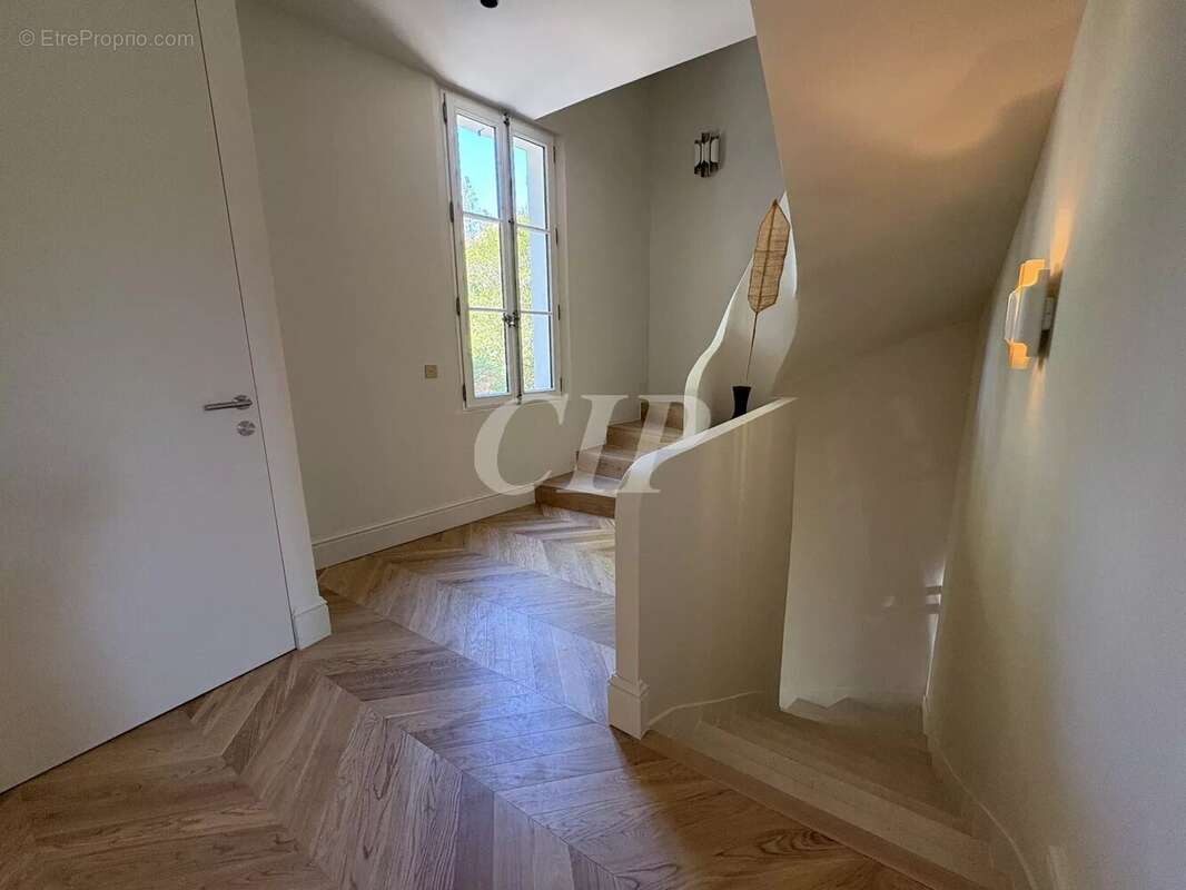 Maison à AIX-EN-PROVENCE