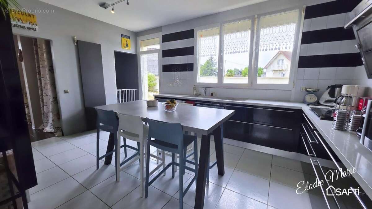 Maison 112 m² à Troarn  - photo 8