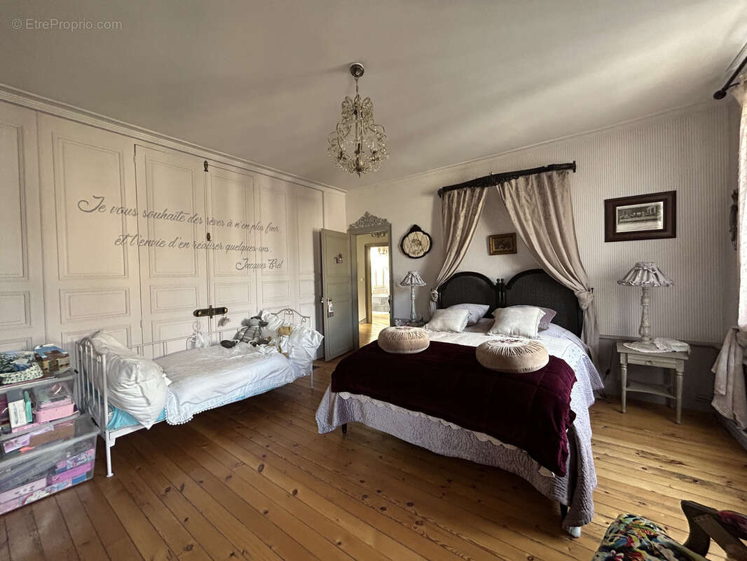 Maison à L'AIGLE