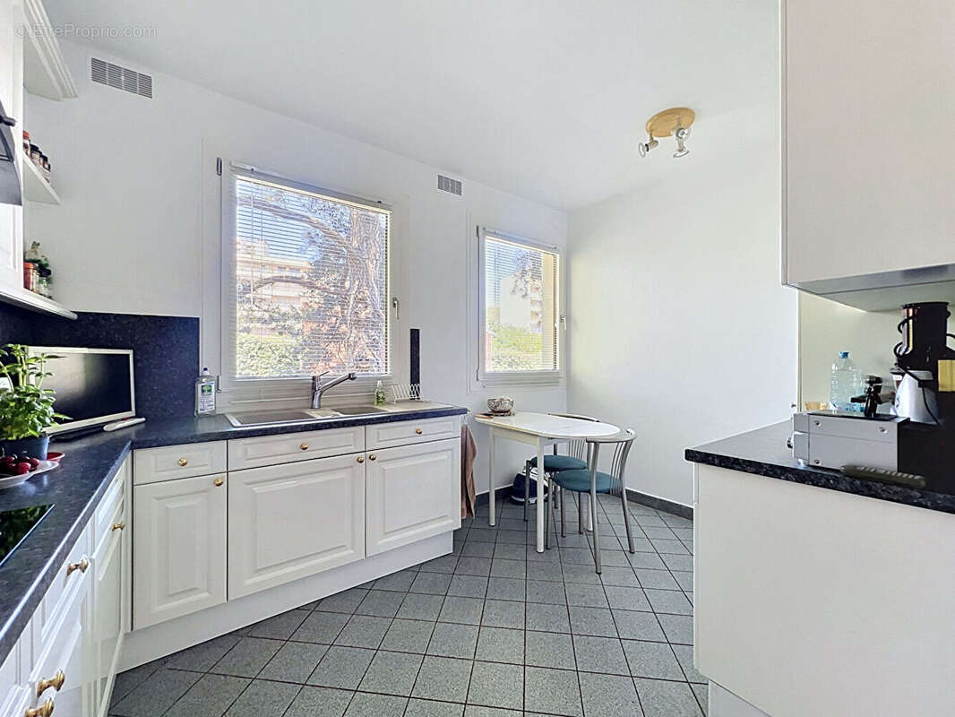 Appartement à FONTENAY-AUX-ROSES