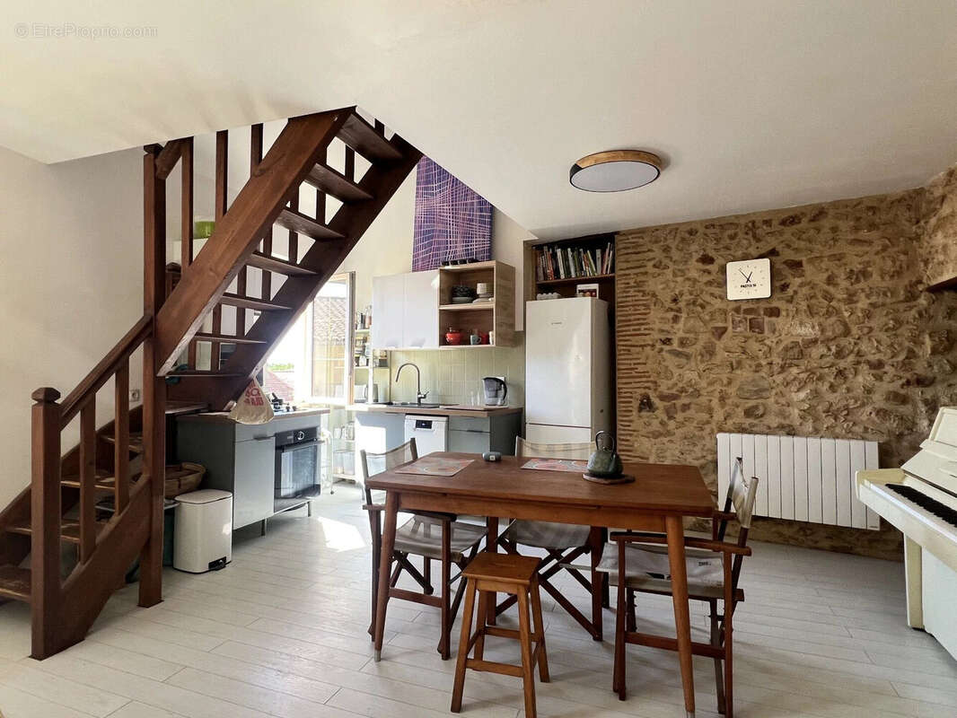 Maison à MOULEYDIER