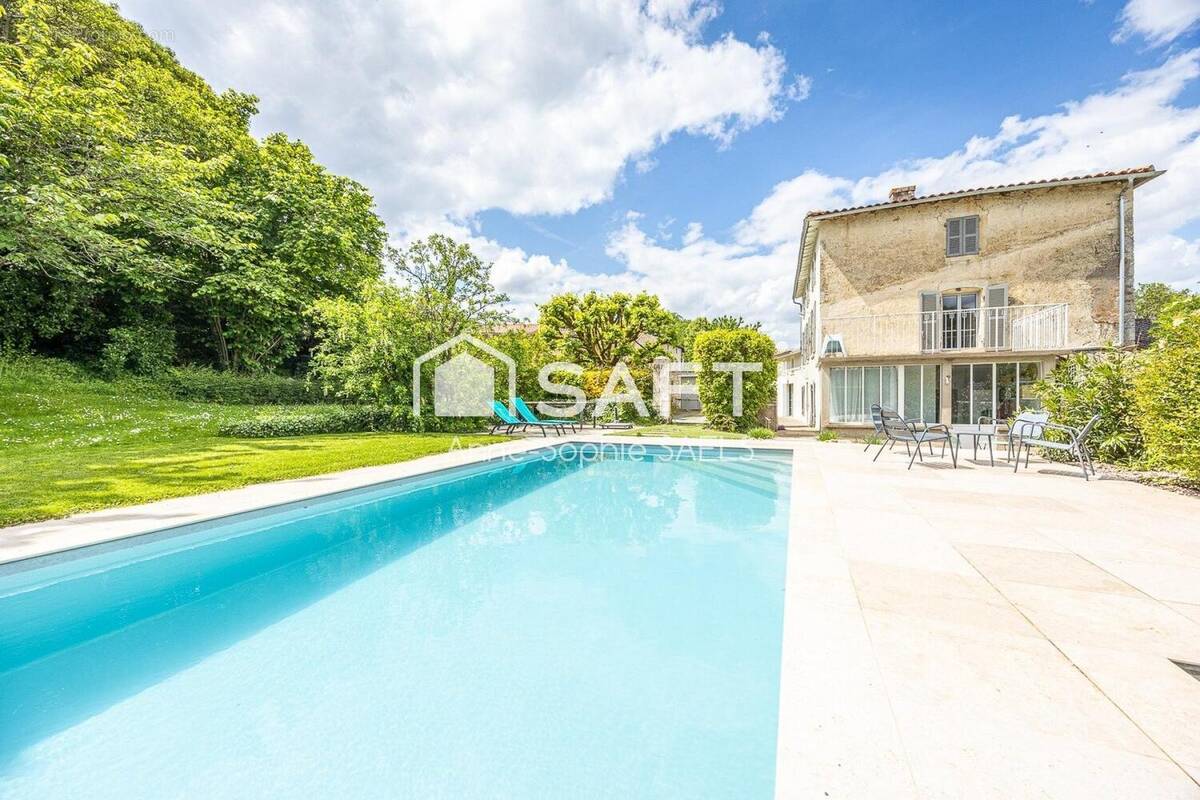 Photo 1 - Maison à SAINT-GELAIS