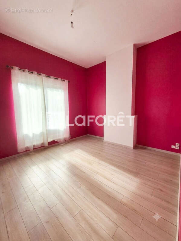 Maison Halluin 6 pièce(s) 216 m2 - photo 4