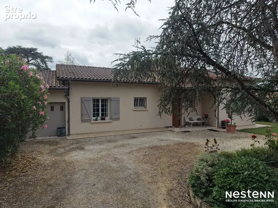 A Vendre Maison habitable de plain-pied de 127 m² avec garages sur parcelle de 1200 m² à Condom - photo 23