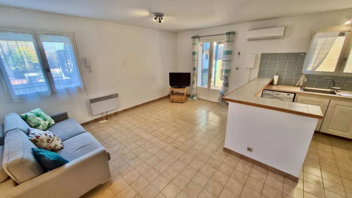Appartement à PAULHAN
