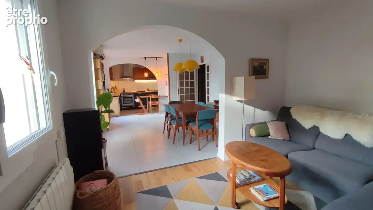 Appartement 76 m² à Arles  - photo 2