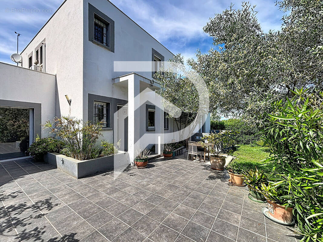 Maison à AGDE