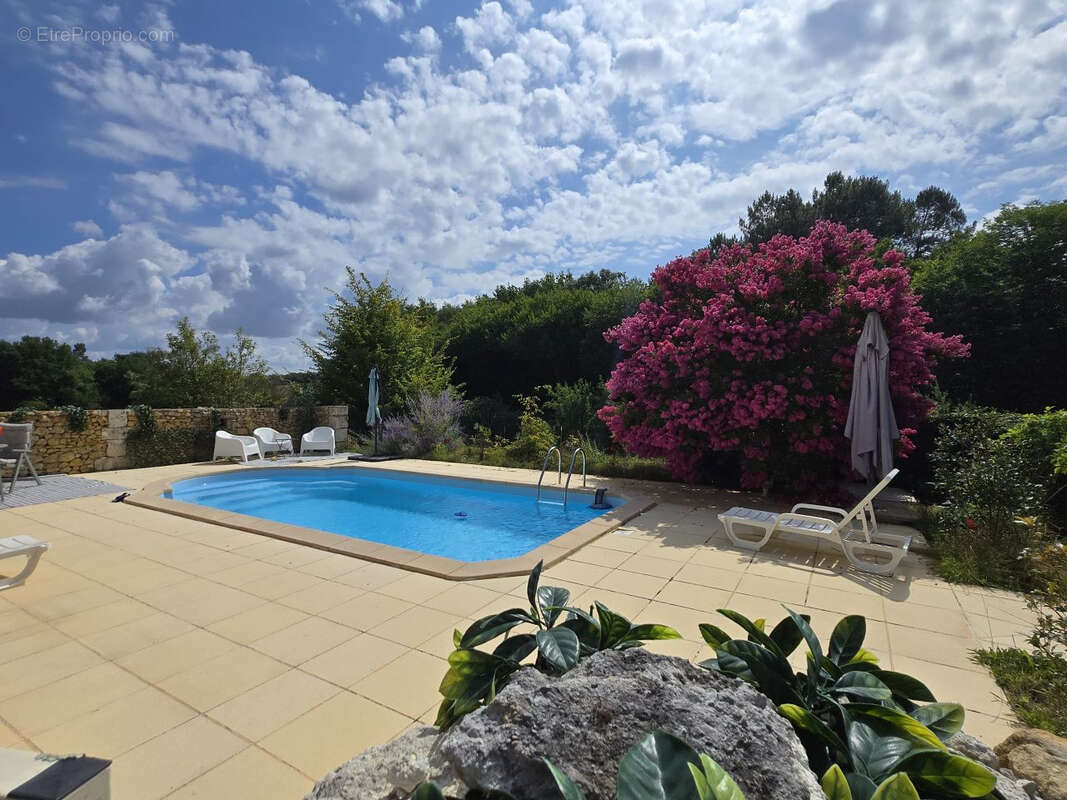 Maison à LAVEYSSIERE