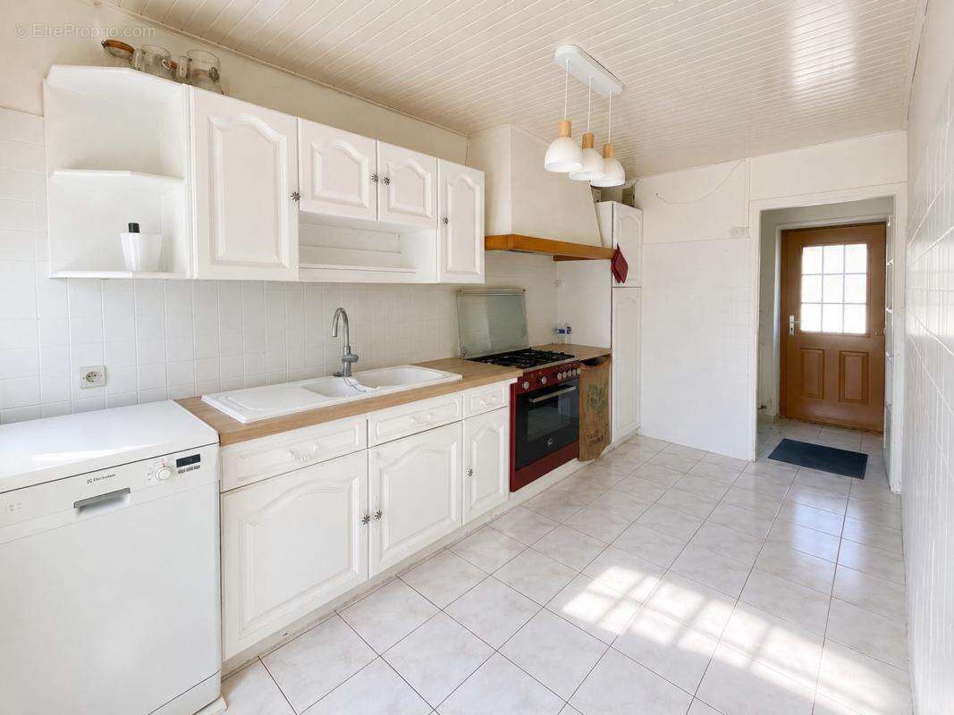 Maison 60 m² à Moutiers-Les-Mauxfaits  - photo 3