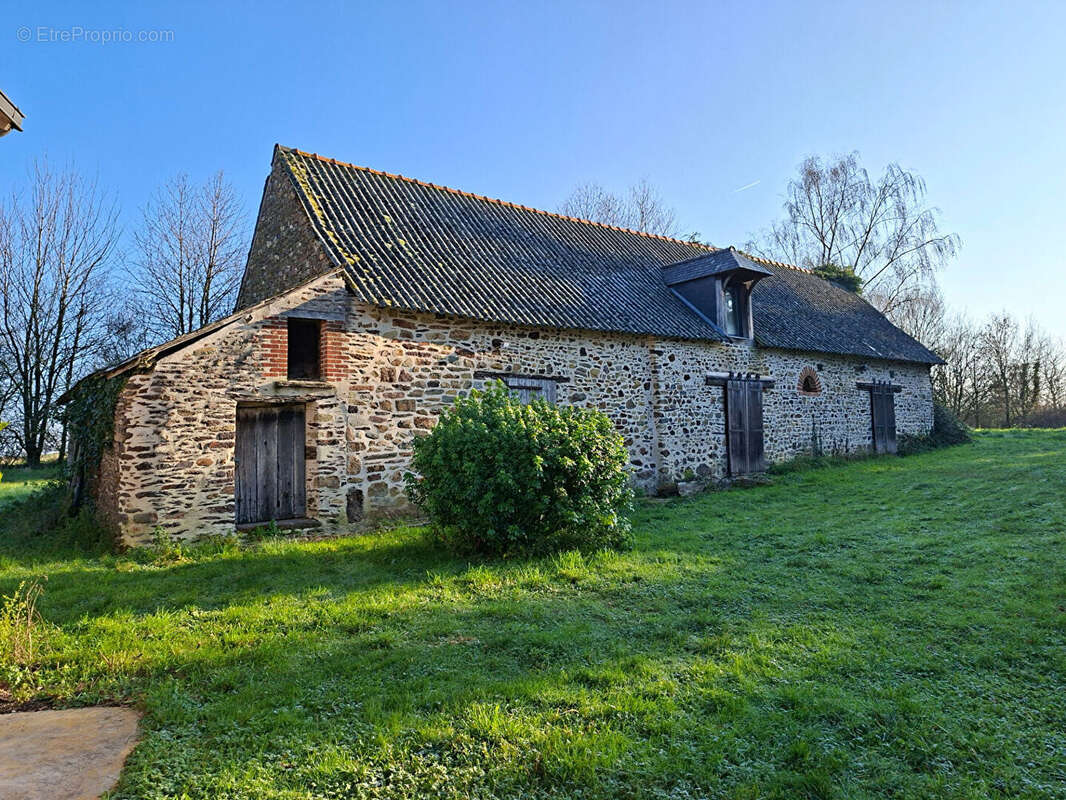 Maison à JANZE