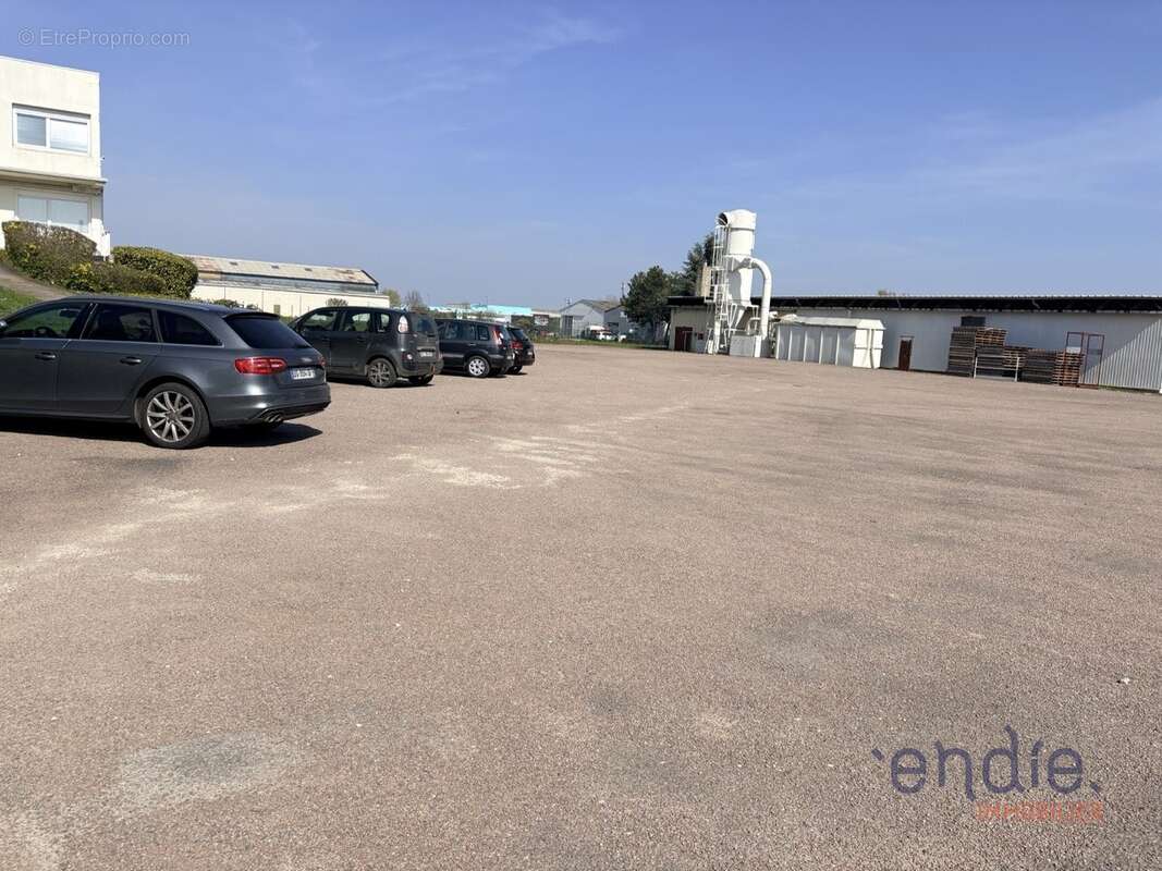 Ensemble de locaux commerciaux et d'activité - marsannay la cote - photo 11