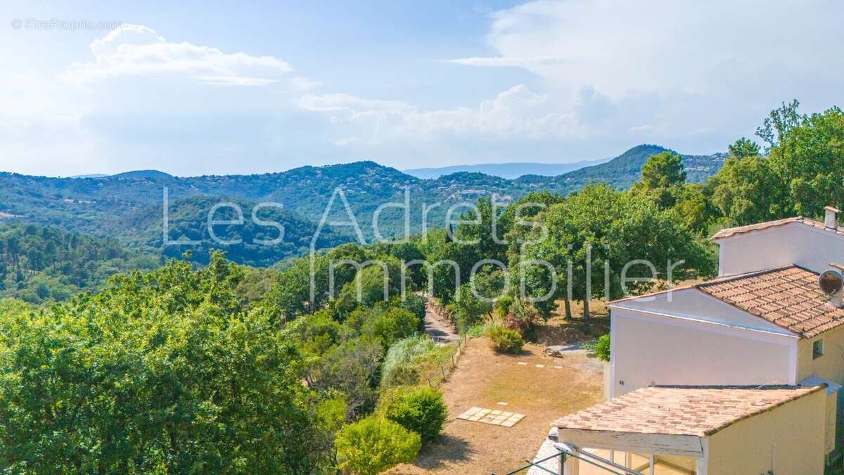 Propriété avec terrain plat et vue Estérel - photo 3