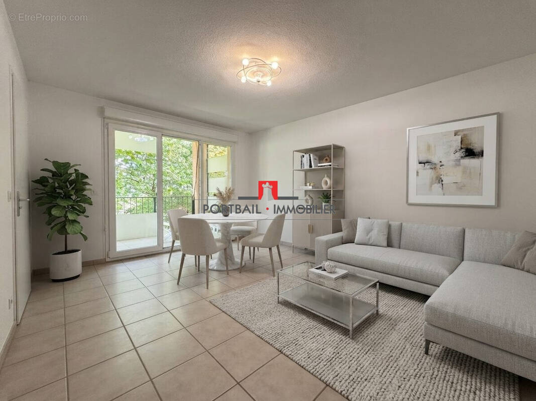 Appartement à SAINT-MARTIN-LACAUSSADE