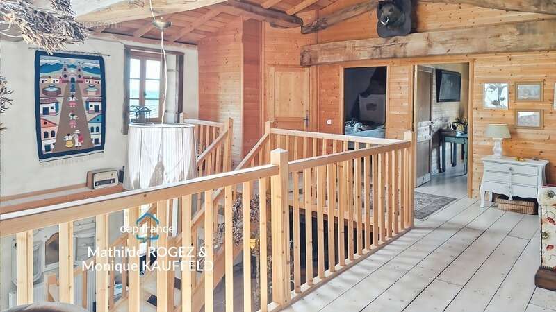 Maison à VOLLORE-VILLE